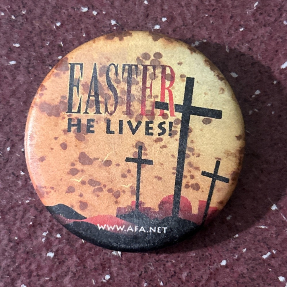 Easter He Lives, Cross Button Pin Collectors Item.  Used
